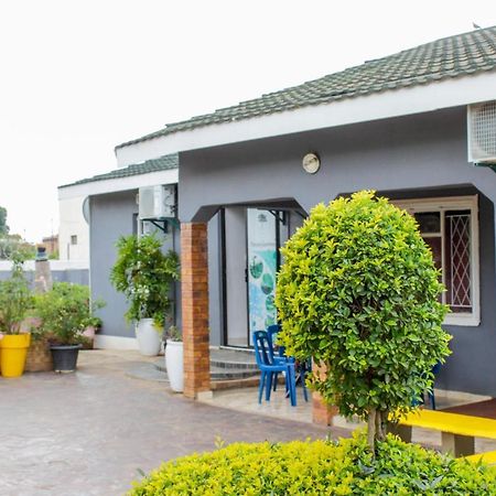Motseleng Guest House Palapye Luaran gambar